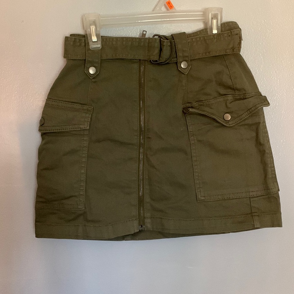 navy green zip up skirt with pockets (high waisted) - 0/24